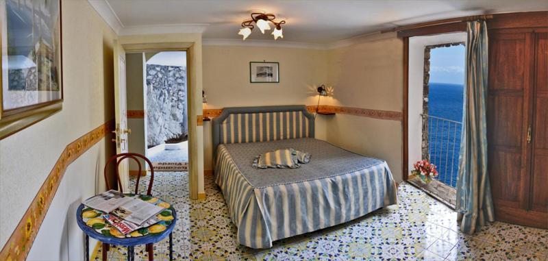 La Locanda Del Fiordo Фуроре Екстер'єр фото