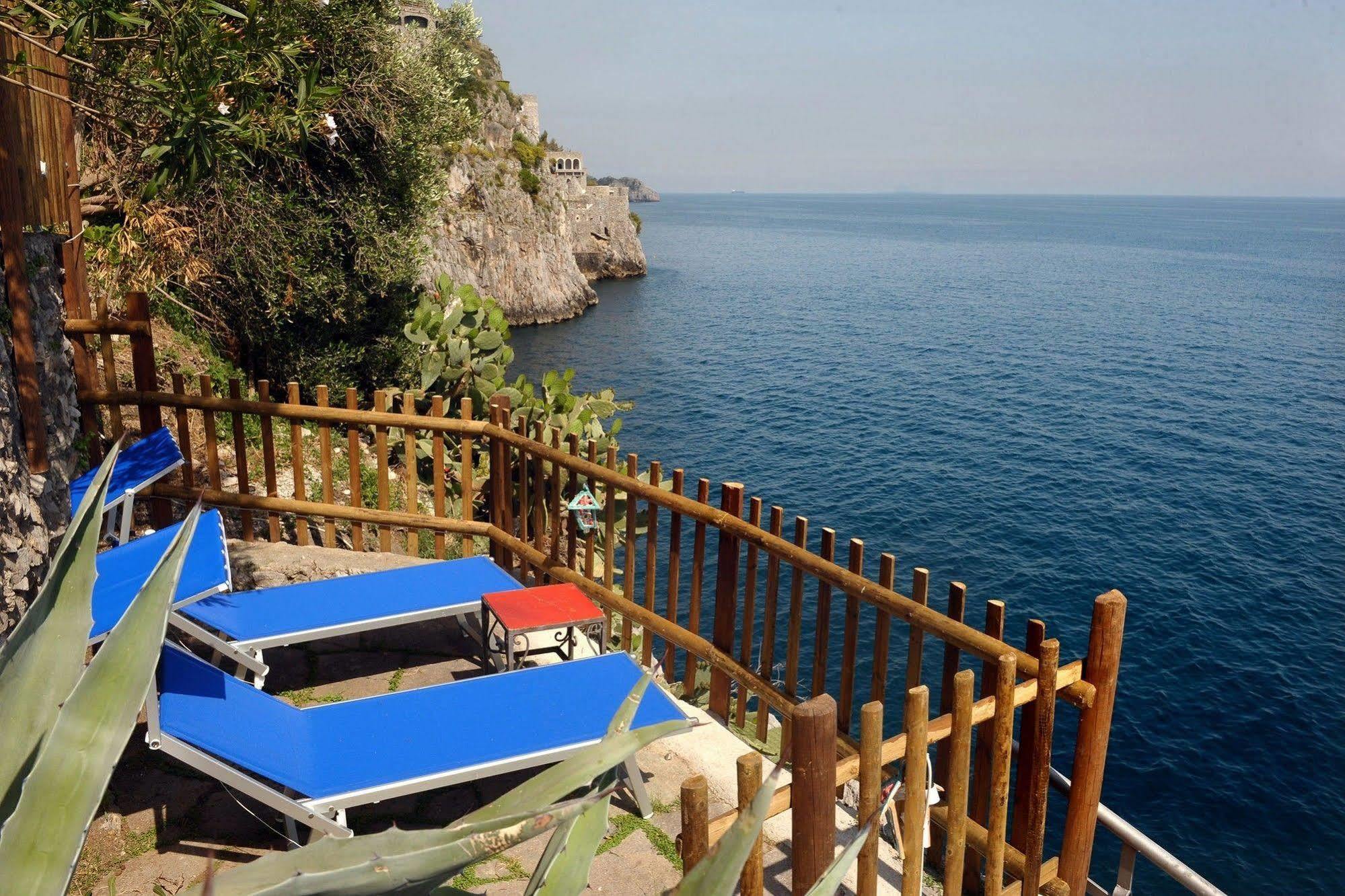La Locanda Del Fiordo Фуроре Екстер'єр фото